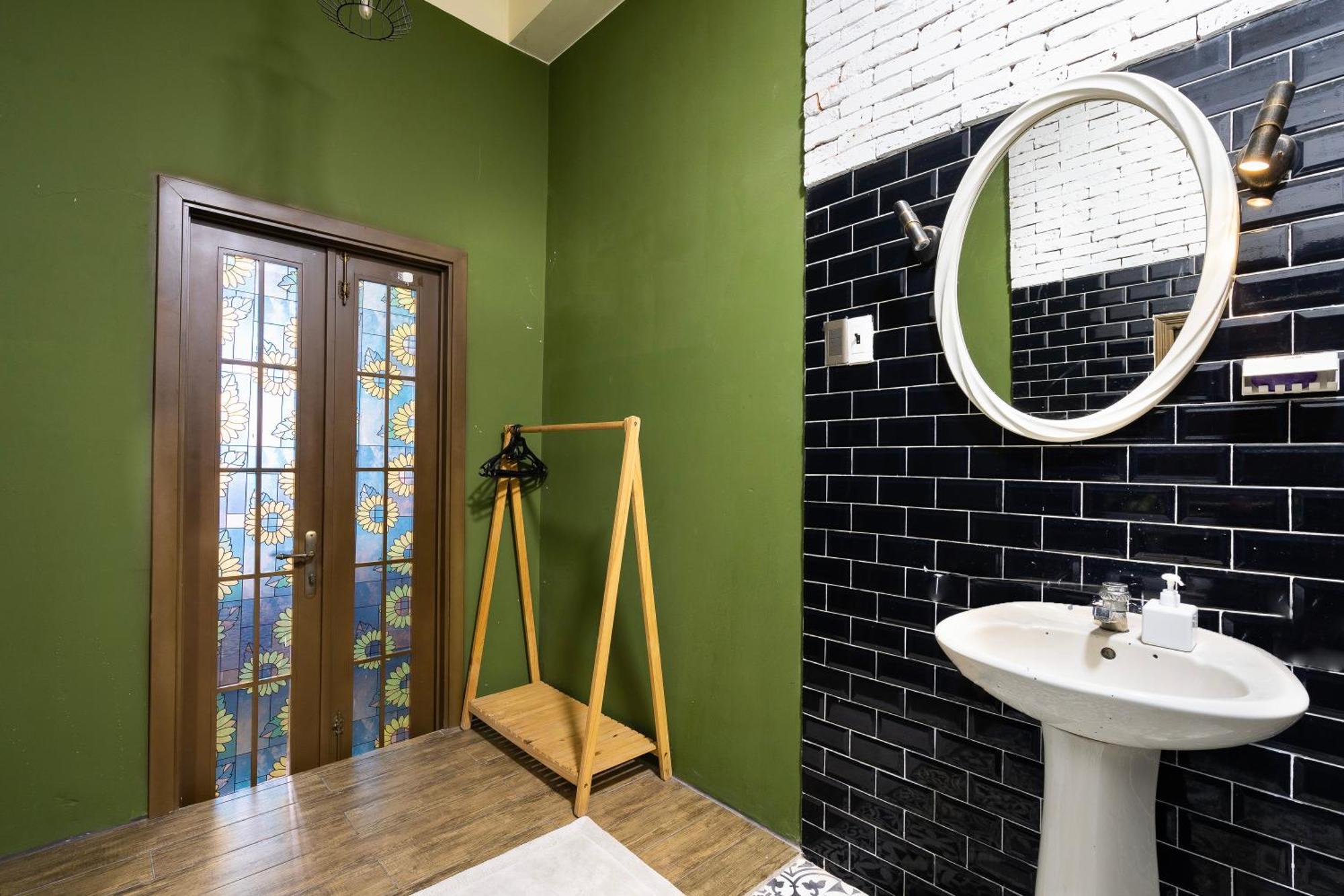 Aparthotel Charming A Little Saigon Apartment - Heart Of Vibrant District 1 Ho Chi Minh City