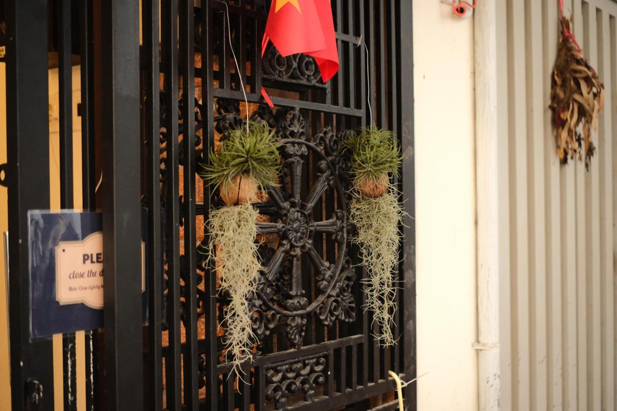 Charming A Little Saigon Apartment - Heart Of Vibrant District 1