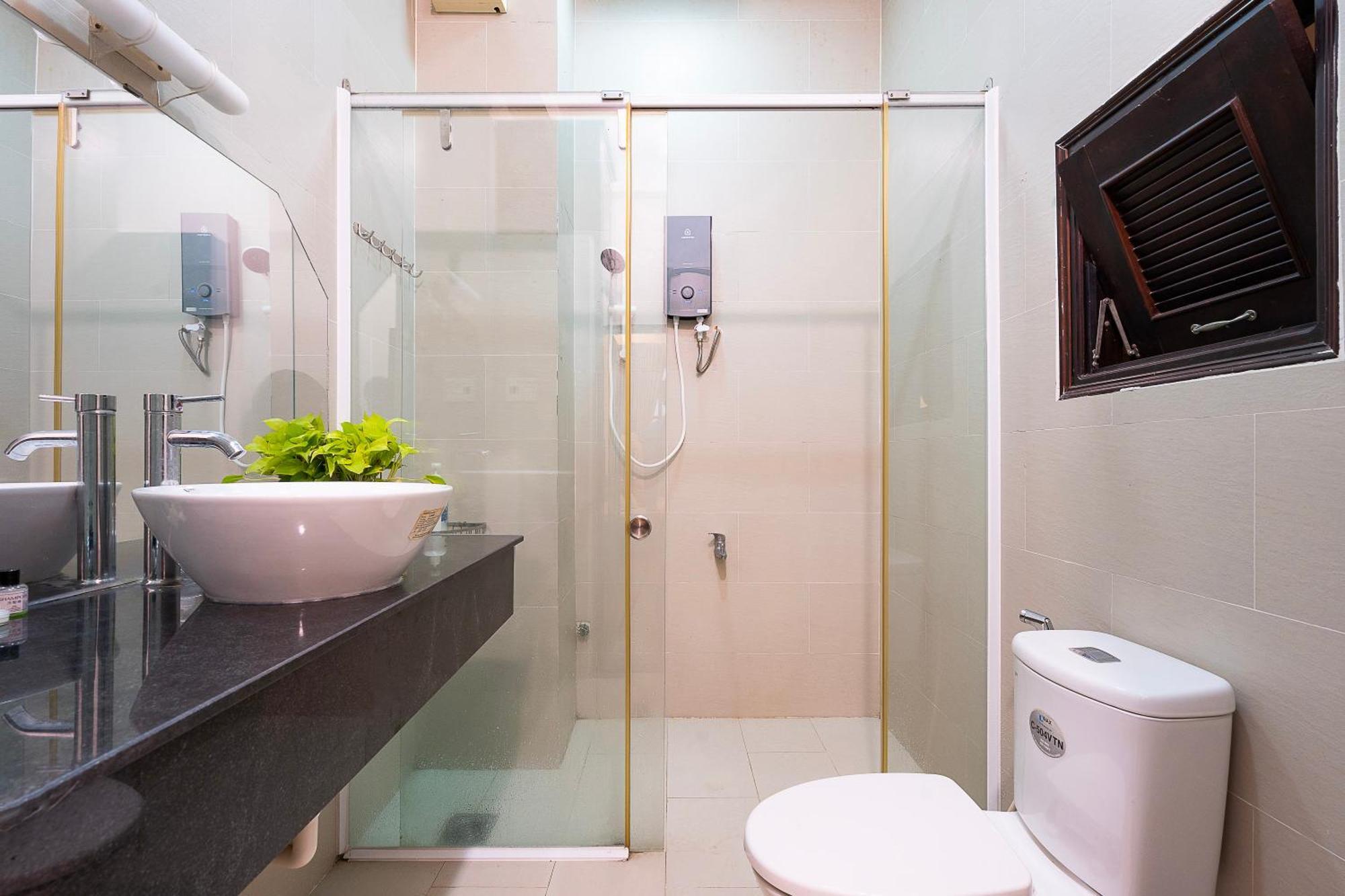 Charming A Little Saigon Apartment - Heart Of Vibrant District 1 Hô Chi Minh-Ville