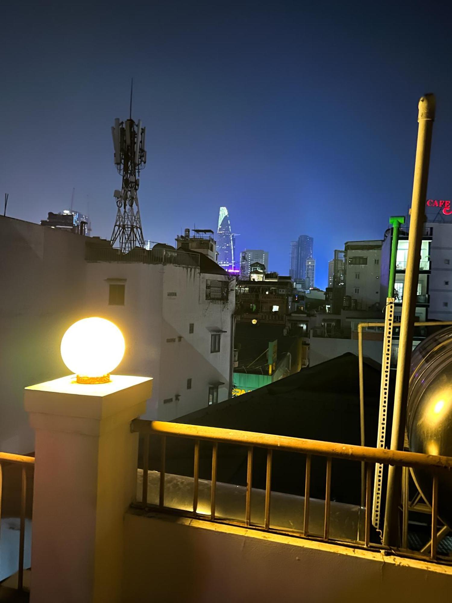 Charming A Little Saigon Apartment - Heart Of Vibrant District 1 * Hô Chi Minh-Ville
