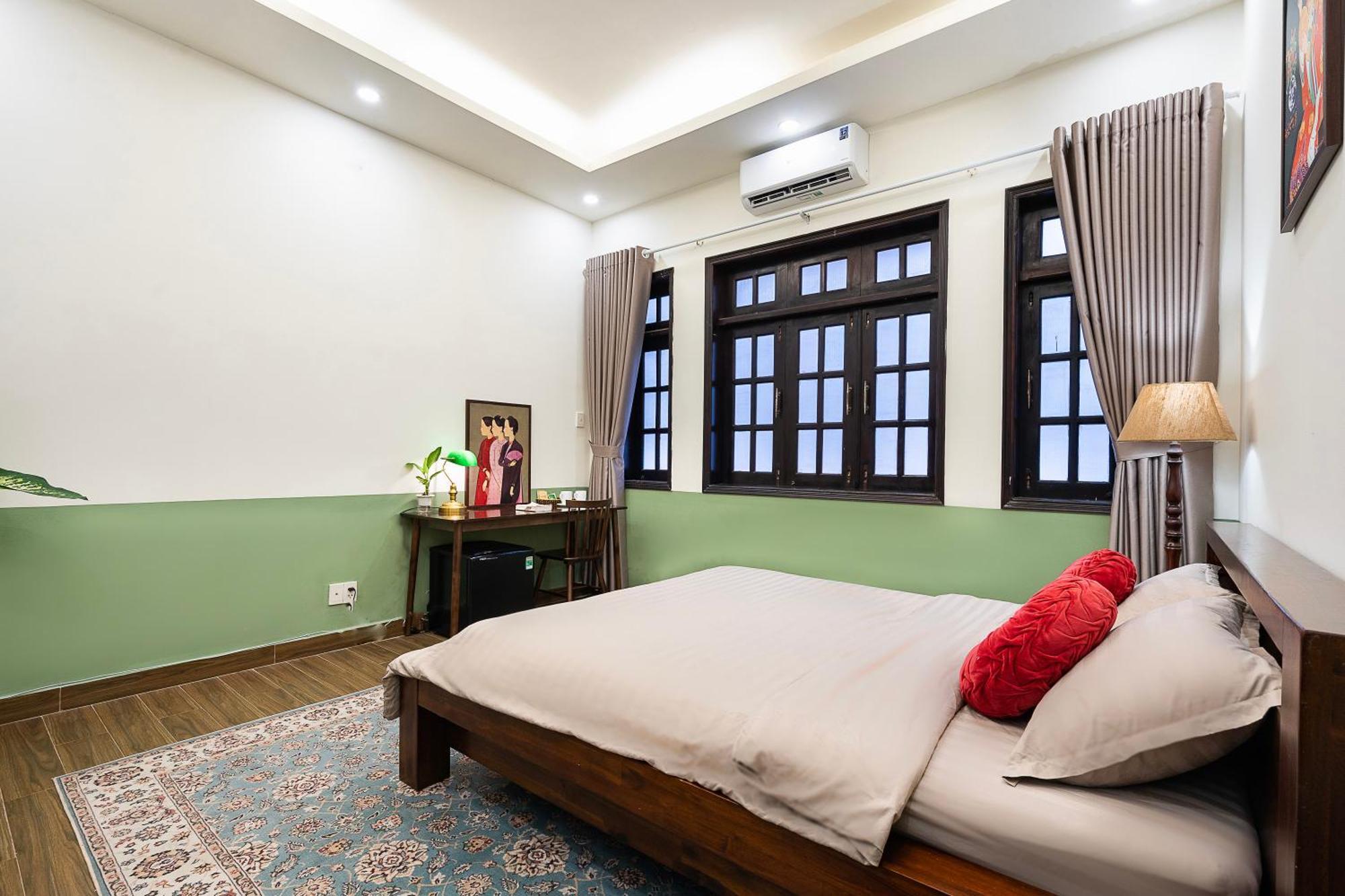 Aparthotel A Little Saigon - Bui Vien Walking Street